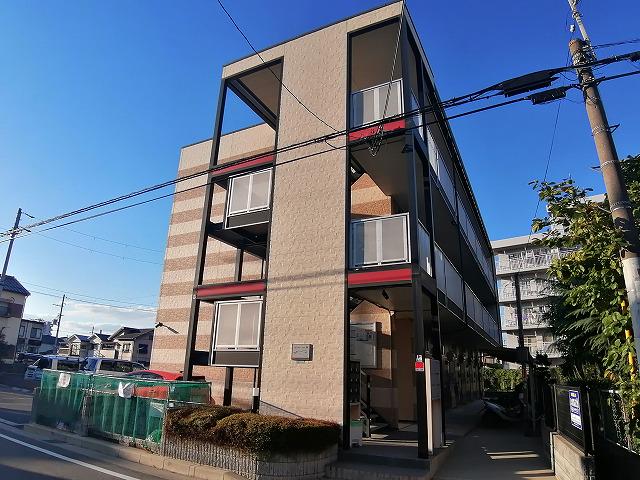 レオパレスAVANCER