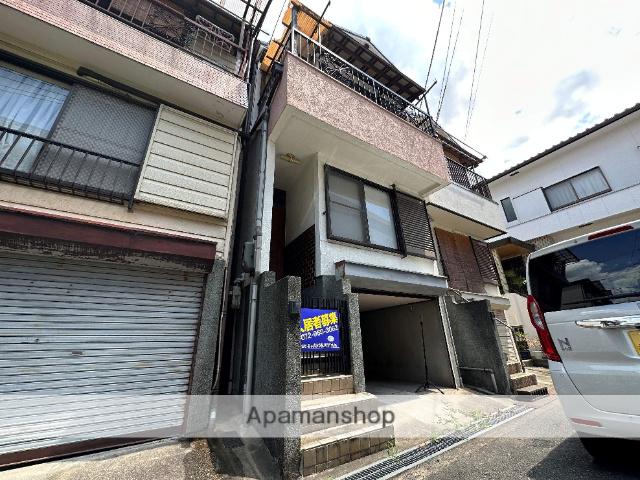 近鉄けいはんな線 新石切駅 徒歩3分 3階建 築47年