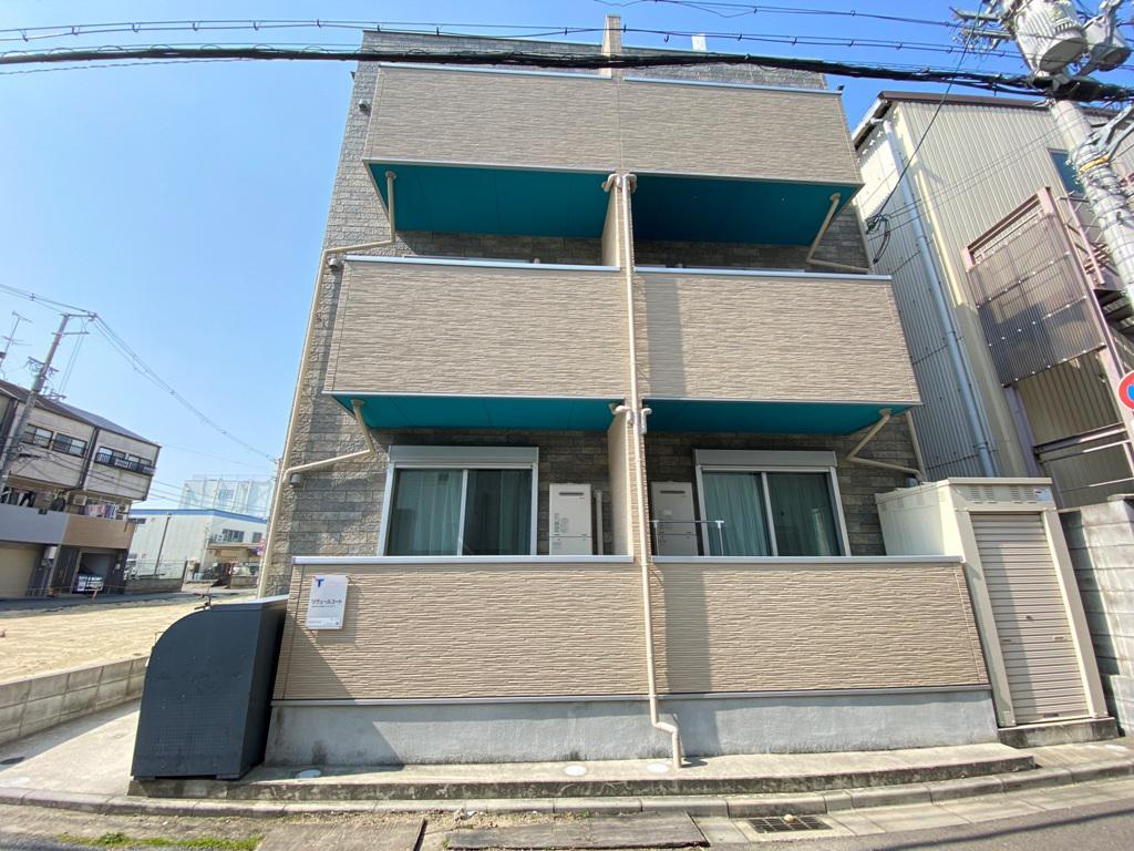 リヴェールコート