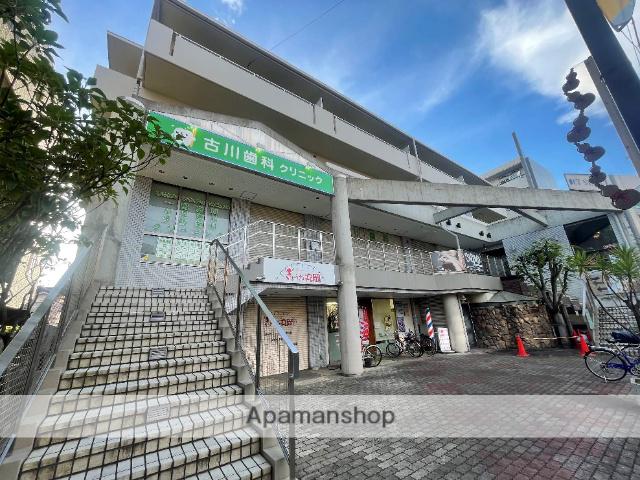 オクトステージ