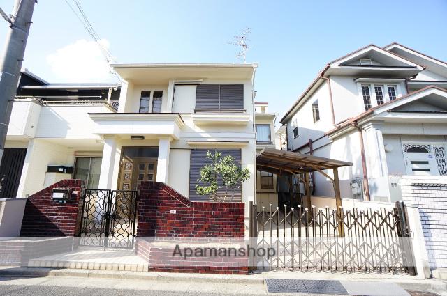 大阪府高槻市芝生町4丁目の戸建賃貸