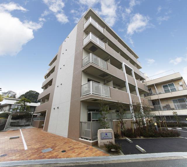 ファミーユ千里山西