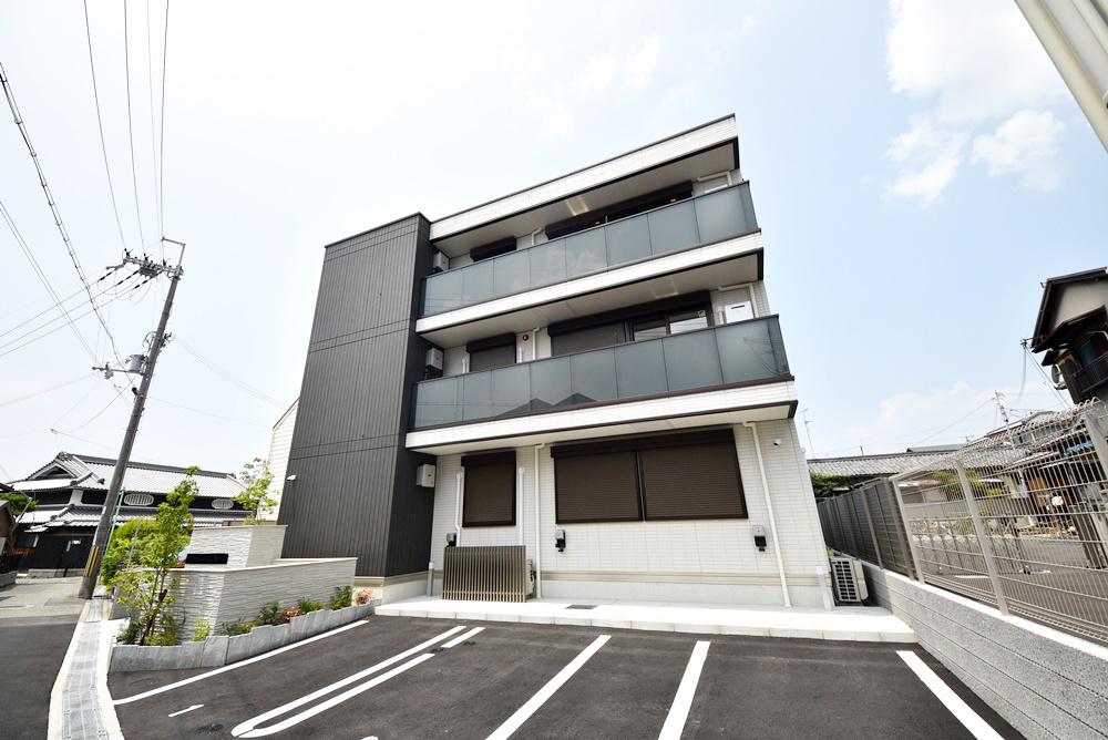 D-RESIDENCE春日