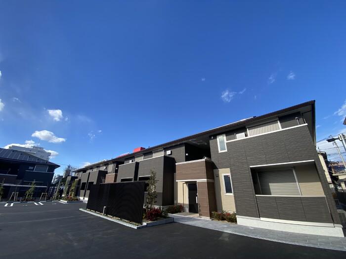 アベニール A棟