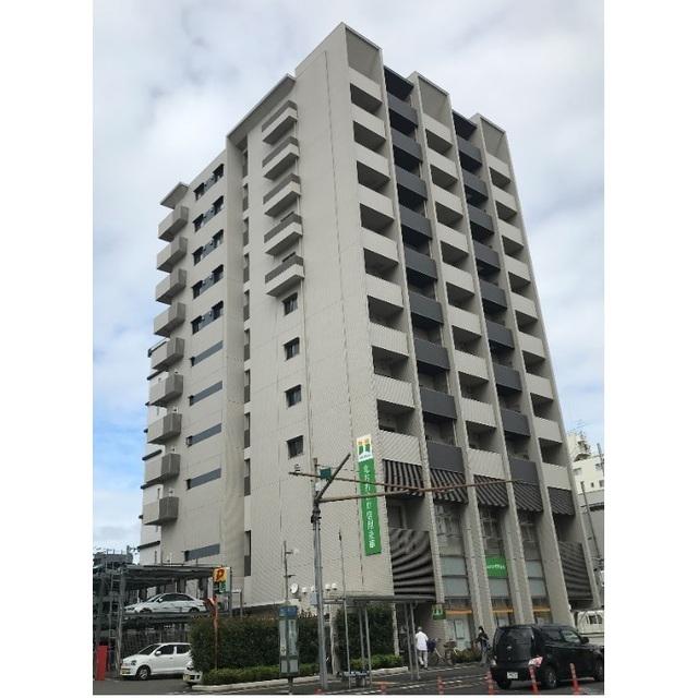 グランルージュ城東