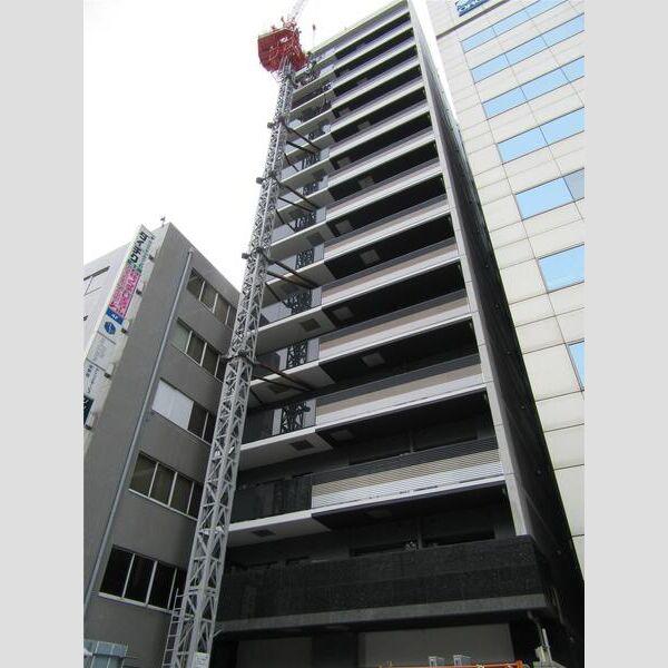 S-RESIDENCE江坂LIBLE