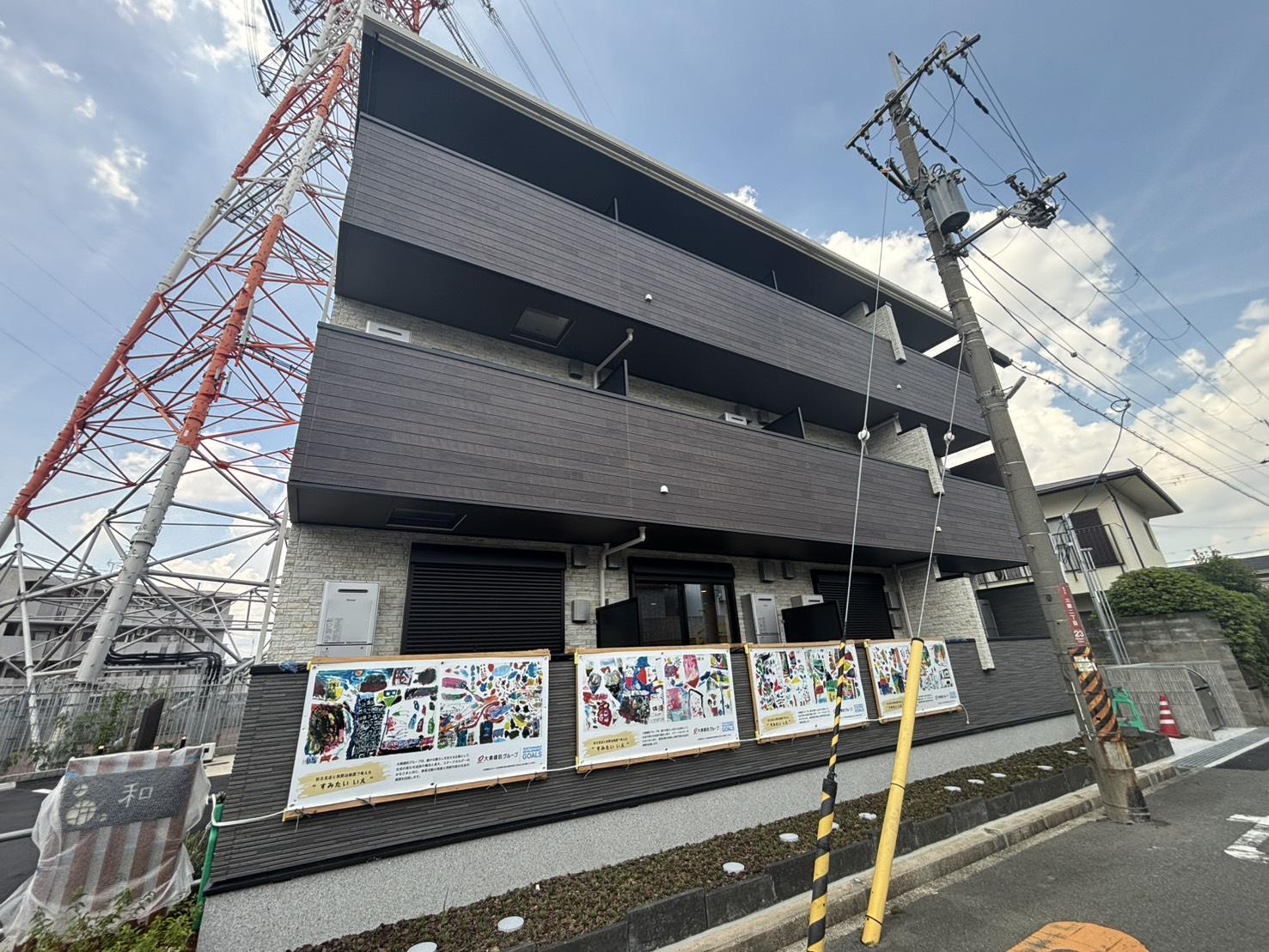 大阪府枚方市三栗2丁目の建物