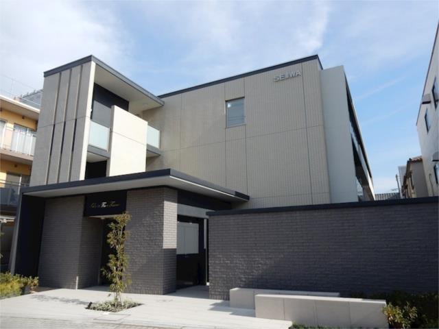 PARVIS FLORA TSURUMI 