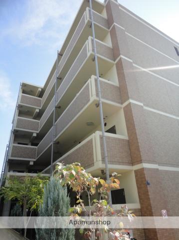 プラウドコート