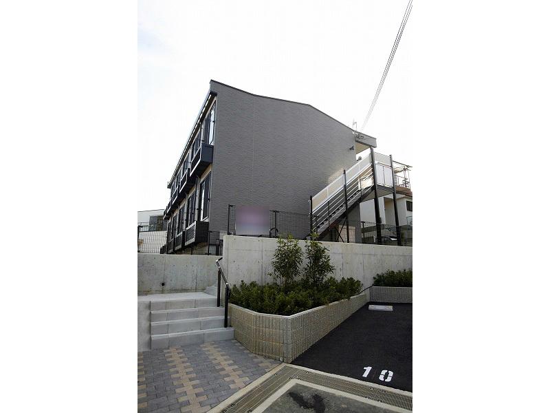 レオパレスワイズ 01