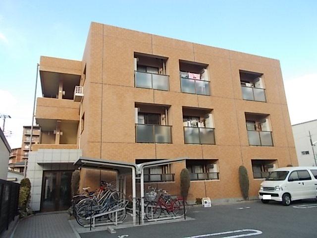 ラ・プラージュ