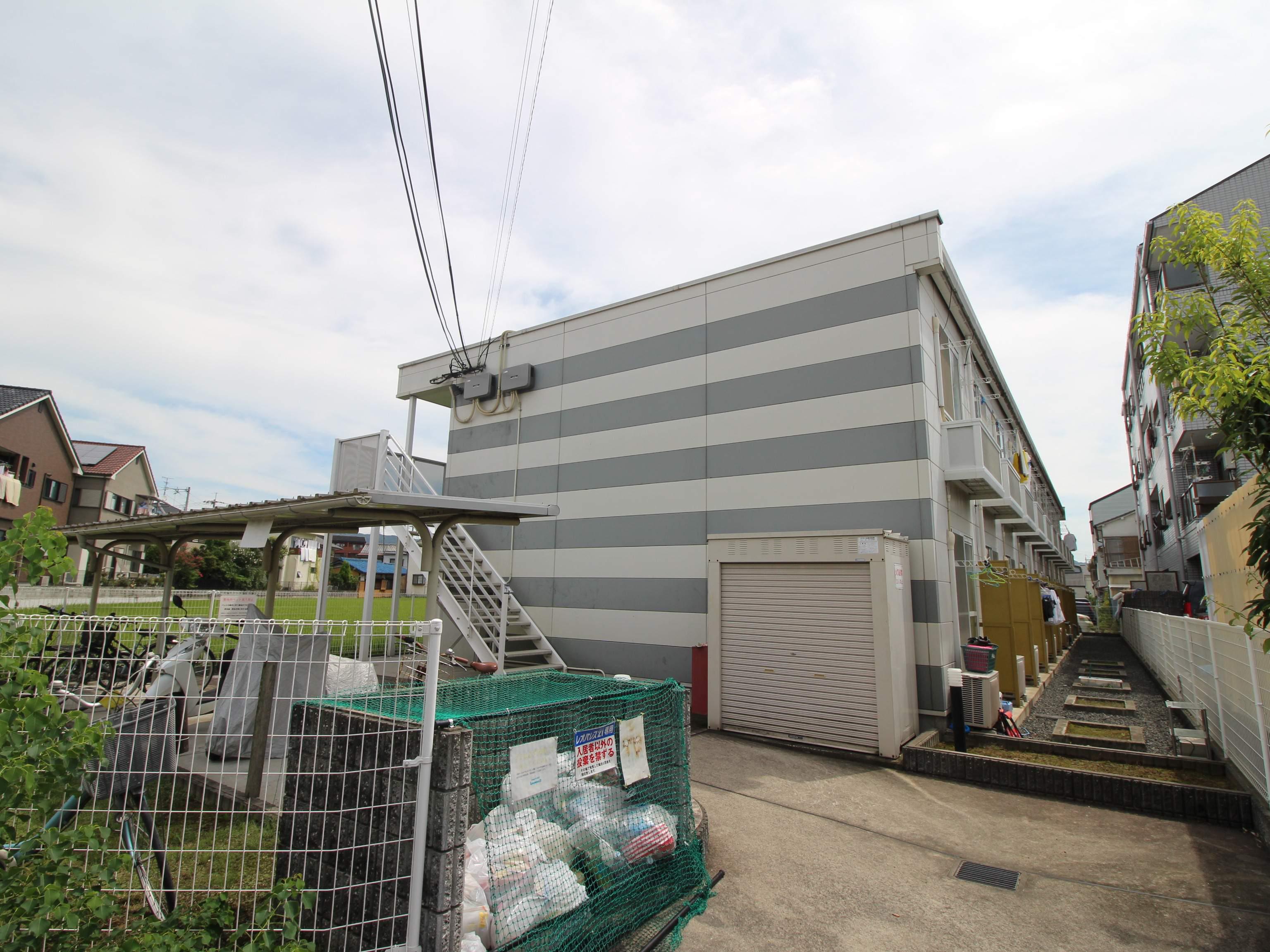 レオパレスWILDBOAR