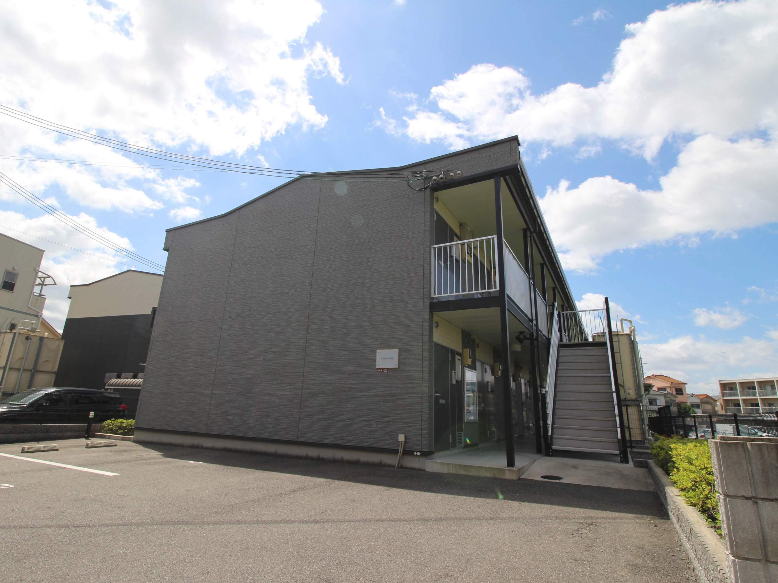 レオパレスコスモハウス