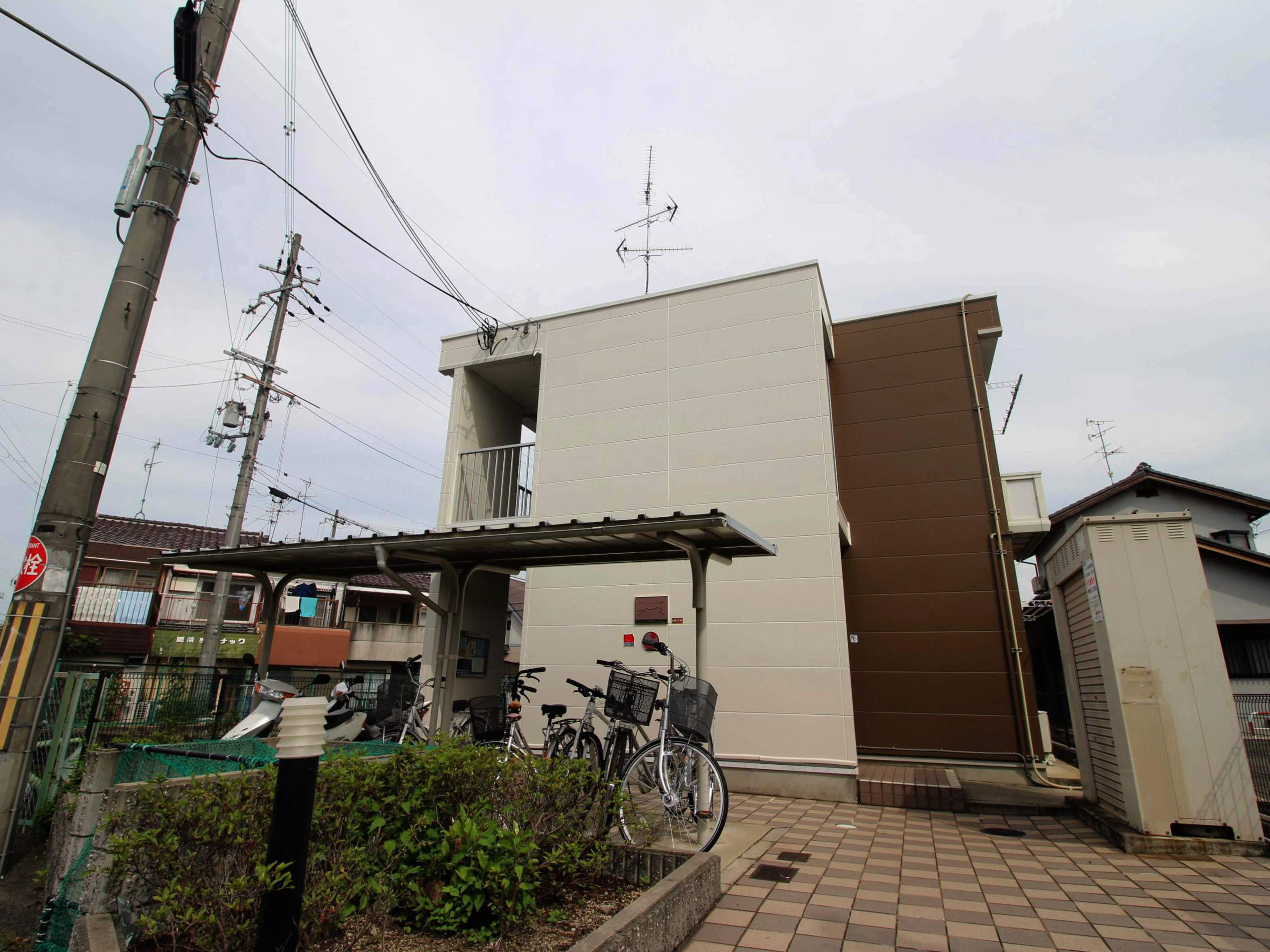 レオパレス潮騒