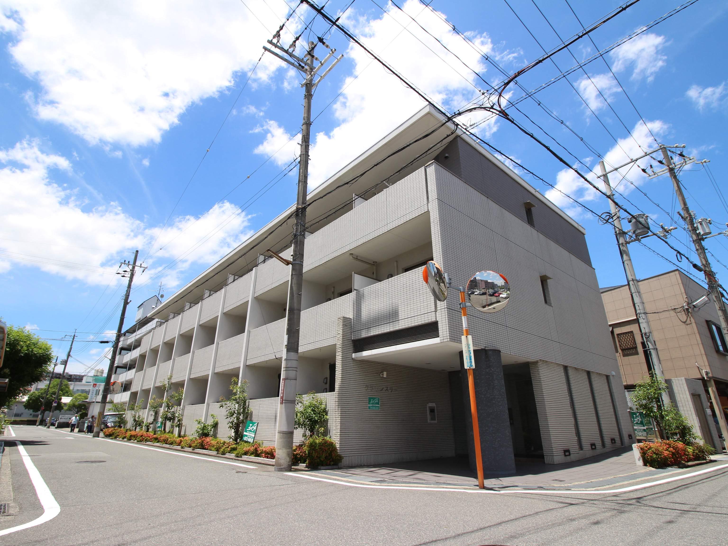 クラウンスリー