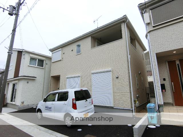 大阪府枚方市 2階建 築1年