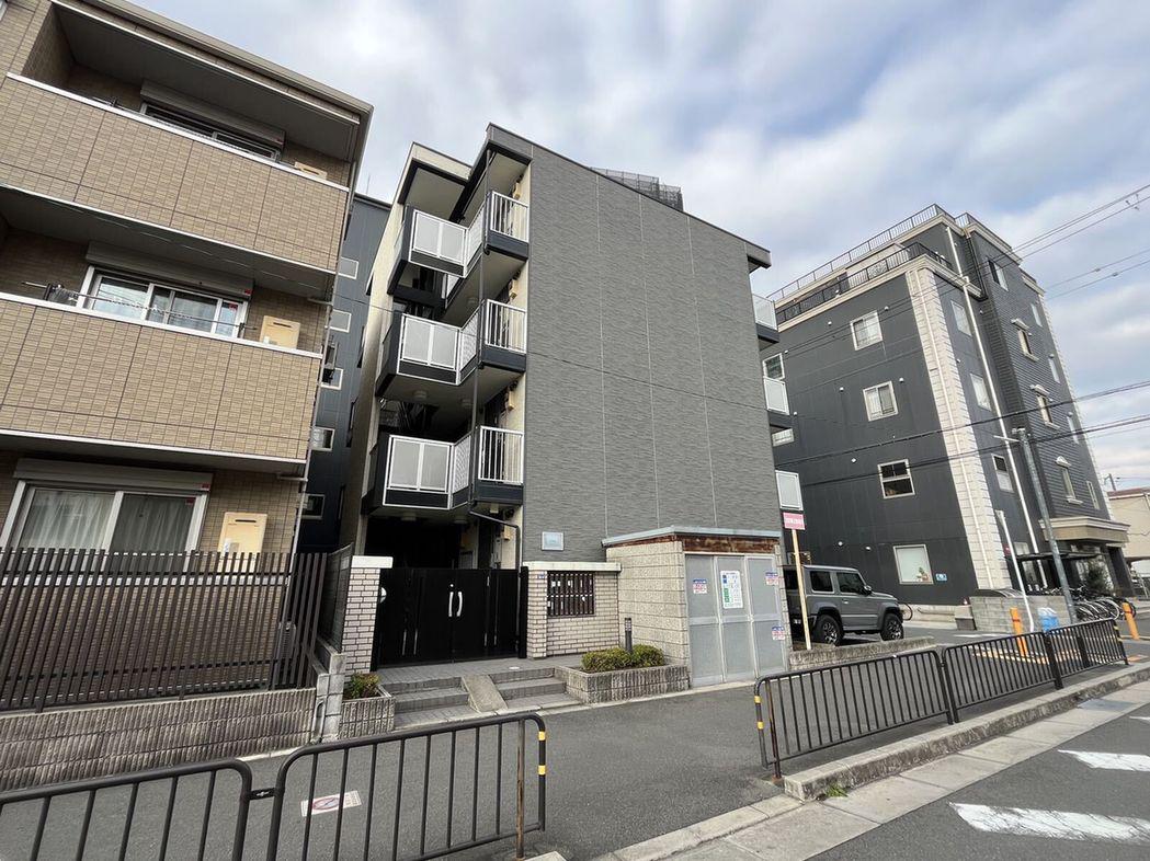 レオパレスTOWA[3階]