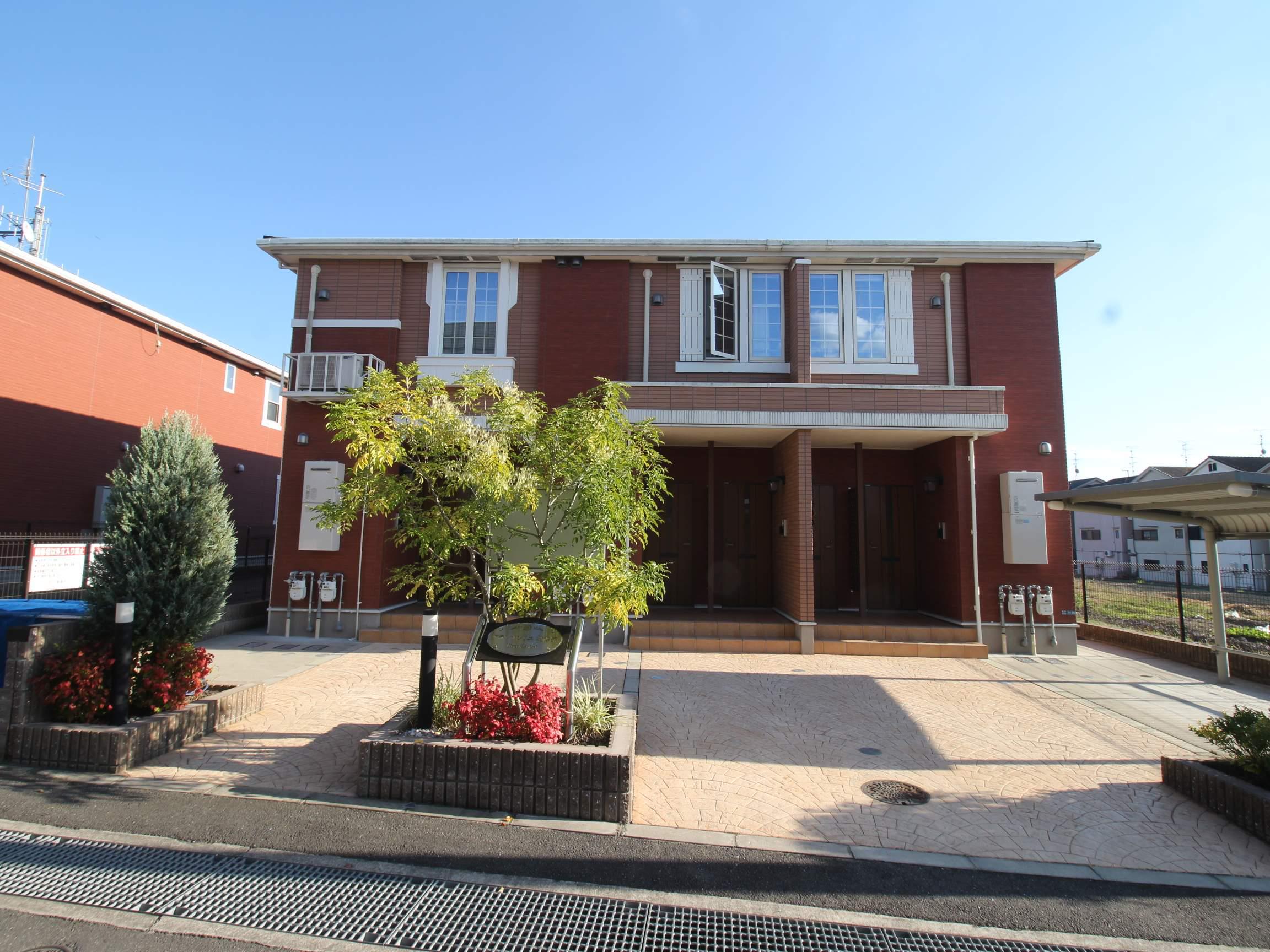 グランソレイユ弐番館