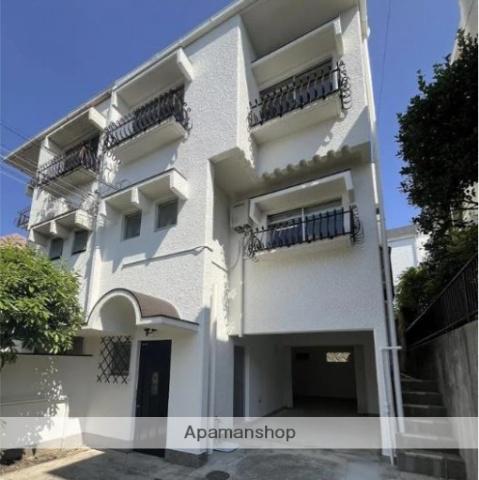 京阪電気鉄道京阪線 枚方公園駅 徒歩11分 3階建 築52年