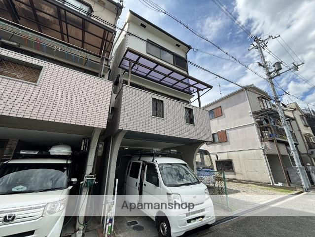 大阪府枚方市 3階建 築32年