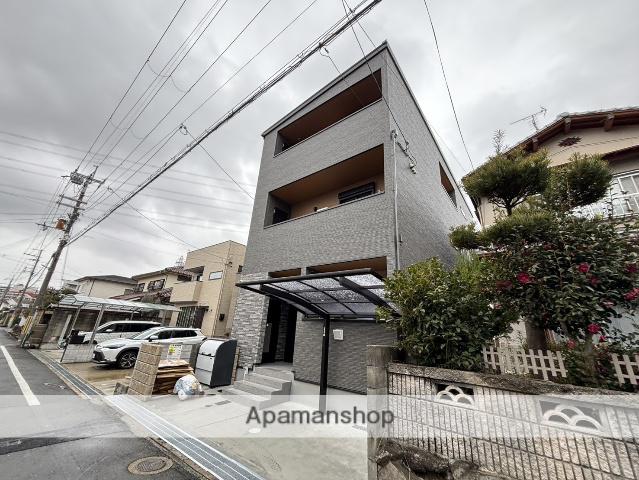 クリエオーレ牧野阪(3LDK/1階)