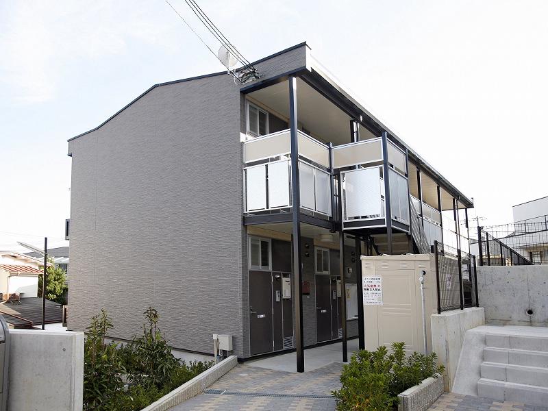 レオパレスワイズ 02