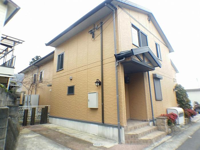 シャロンタウンハウスＩＩ　Ａ棟