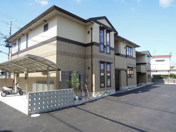 大阪府岸和田市西之内町の建物