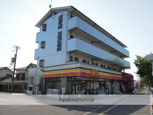 WAVEHOUSE