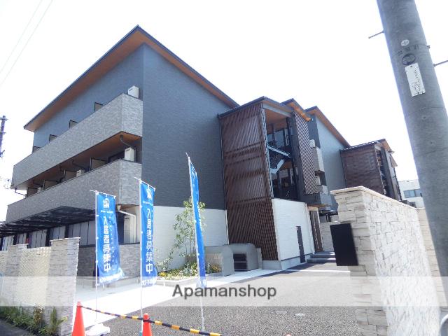 アジュール石津