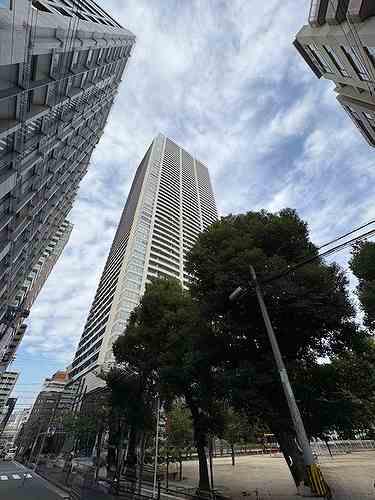 大阪ひびきの街 ザ・サンクタスタワー