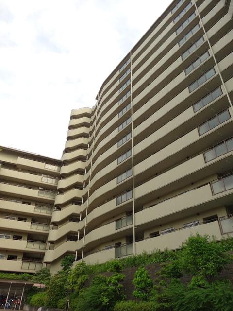 藤和千里ハイタウン
