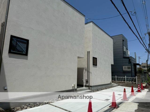 阪和線 東岸和田駅 徒歩15分 2階建 築1年
