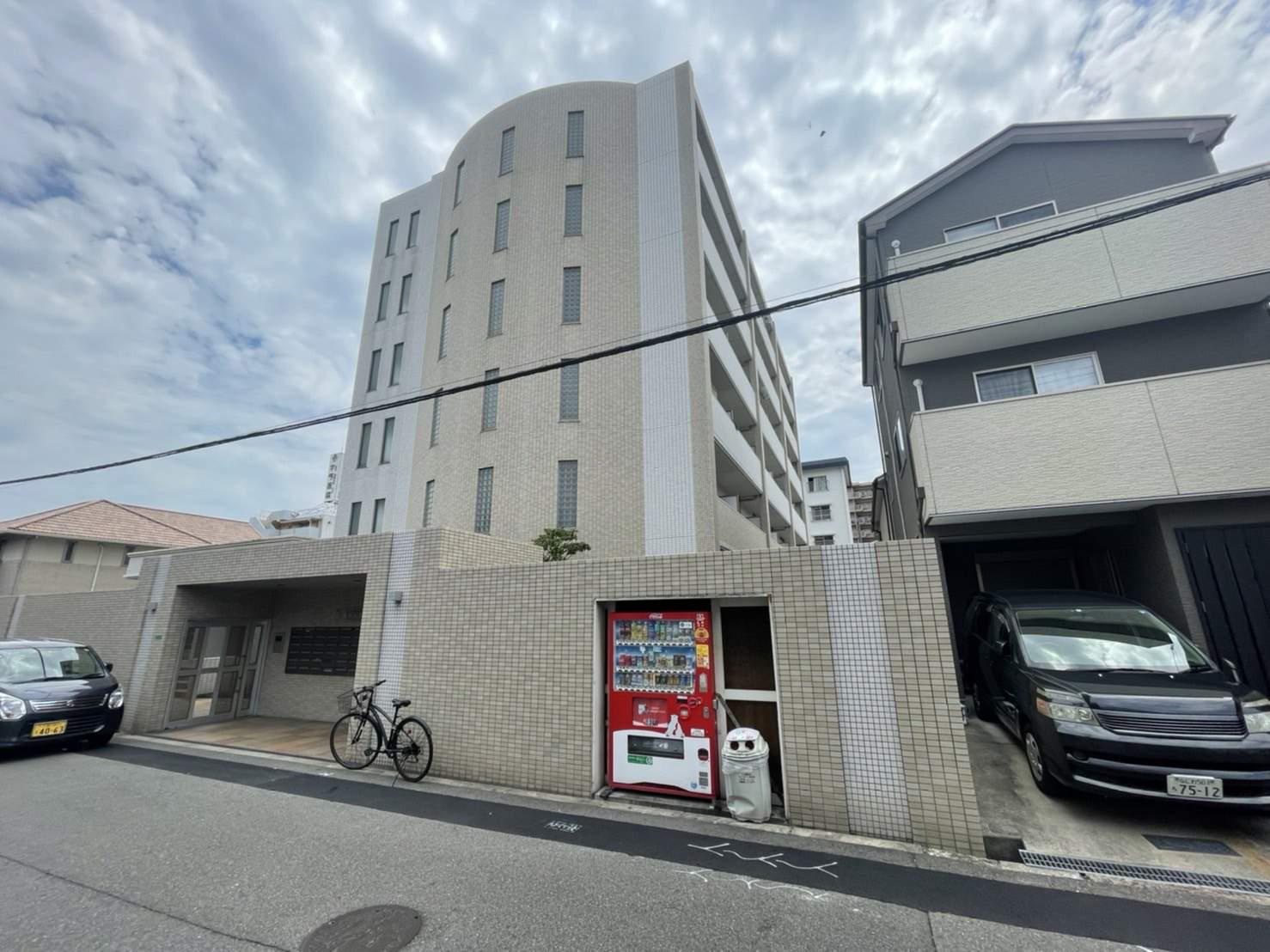 ラ・ポーエあき