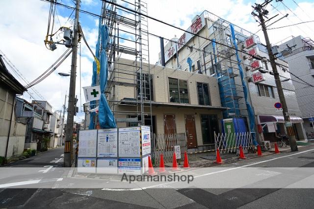 シャーメゾン小路東
