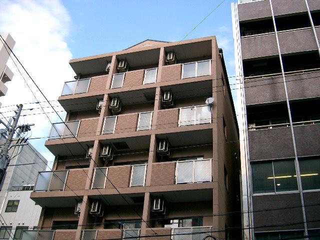 シュロスヒロカズ大手前