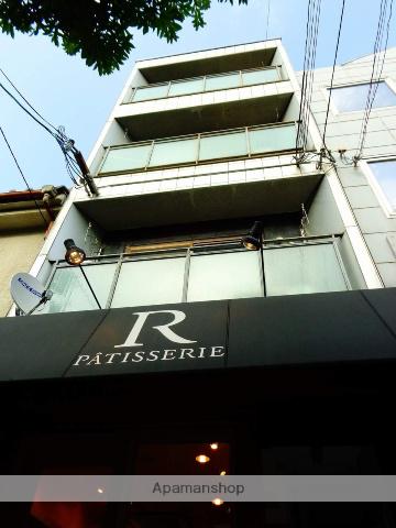 ツジクアラビル