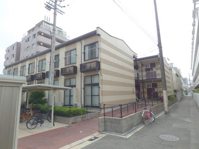 レオパレスユーアイ