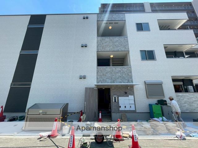 レネスト新深江B