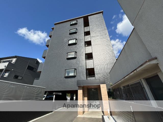 モア・ルミエール