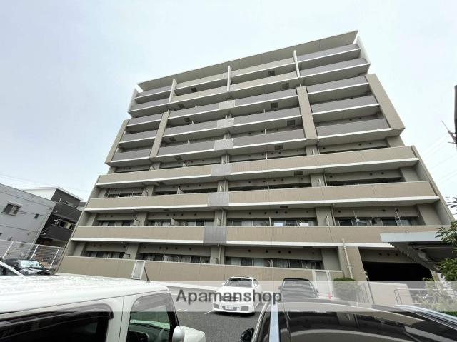 ウィスタリア三国