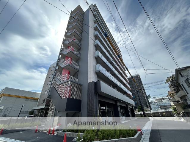 セレニテ江坂エクラ