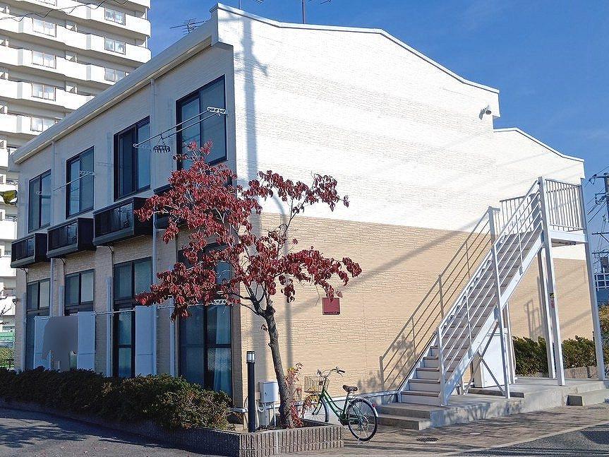 レオパレスレグルス津久野