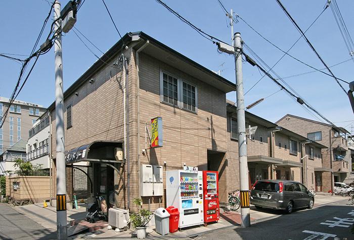 カーサクリサンテモD棟