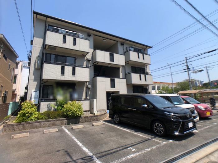 ファミールコート