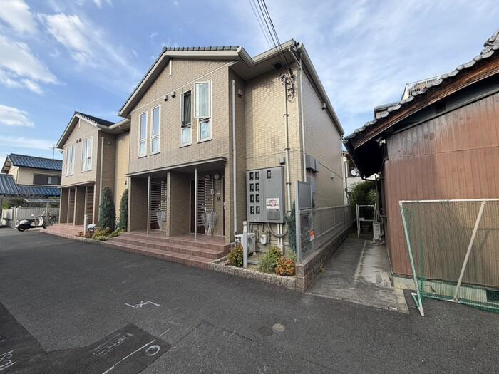 ガアデンホームズ曙