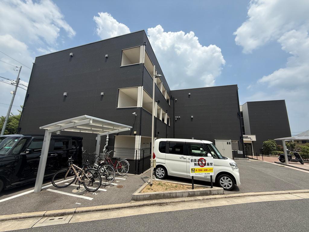 プレミアムスイート狭山駅前