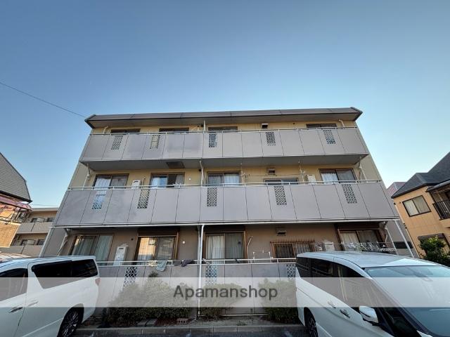 トリヴァンベール門前