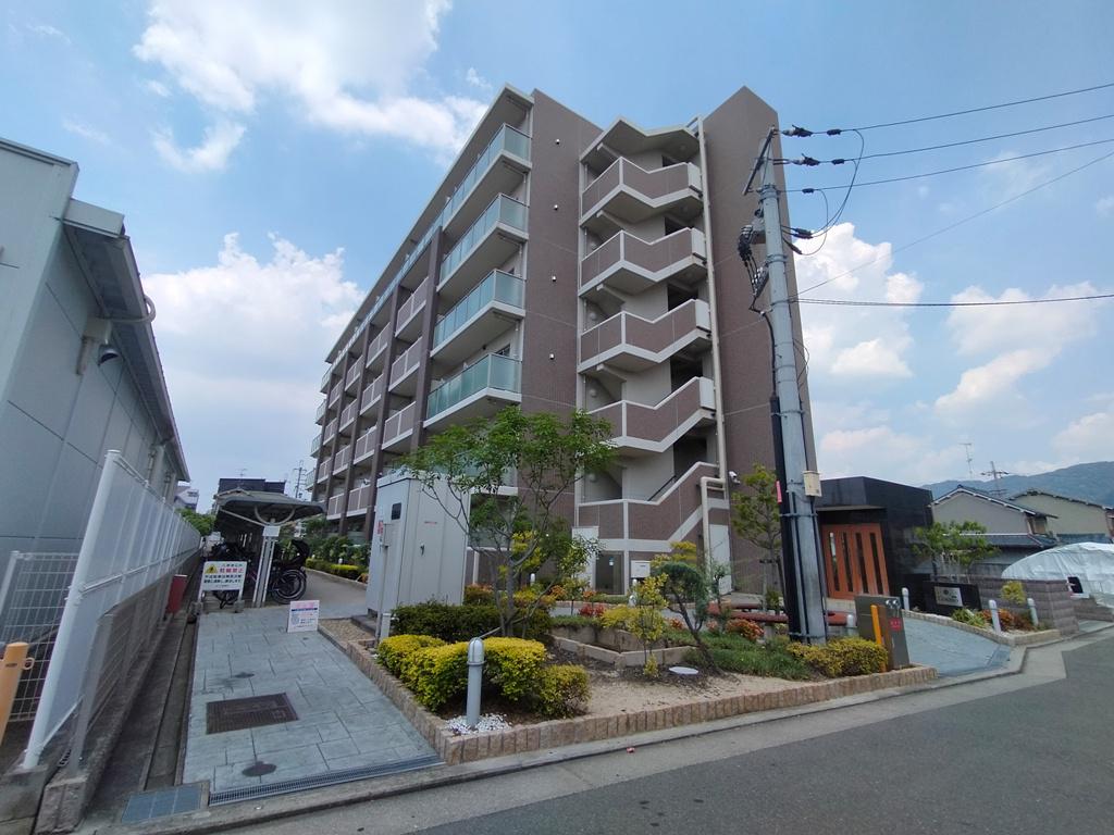 近鉄大阪線 高安駅 徒歩3分 6階建 築12年