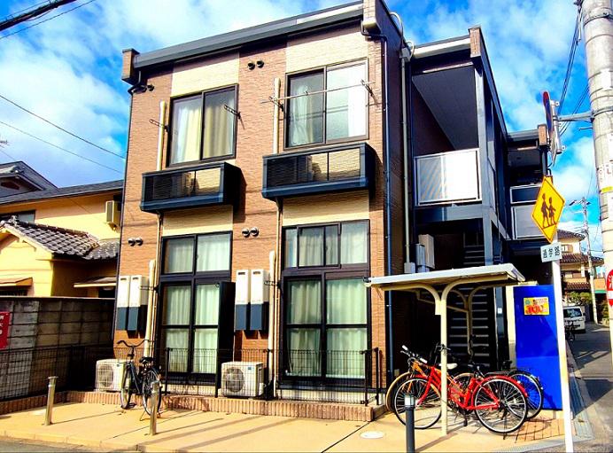 レオパレスアールドヴィーヴル